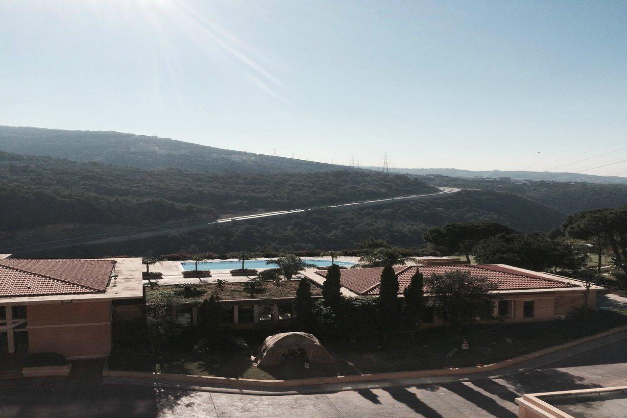 Country Lodge Hotel & Resort Beirut Exterior foto